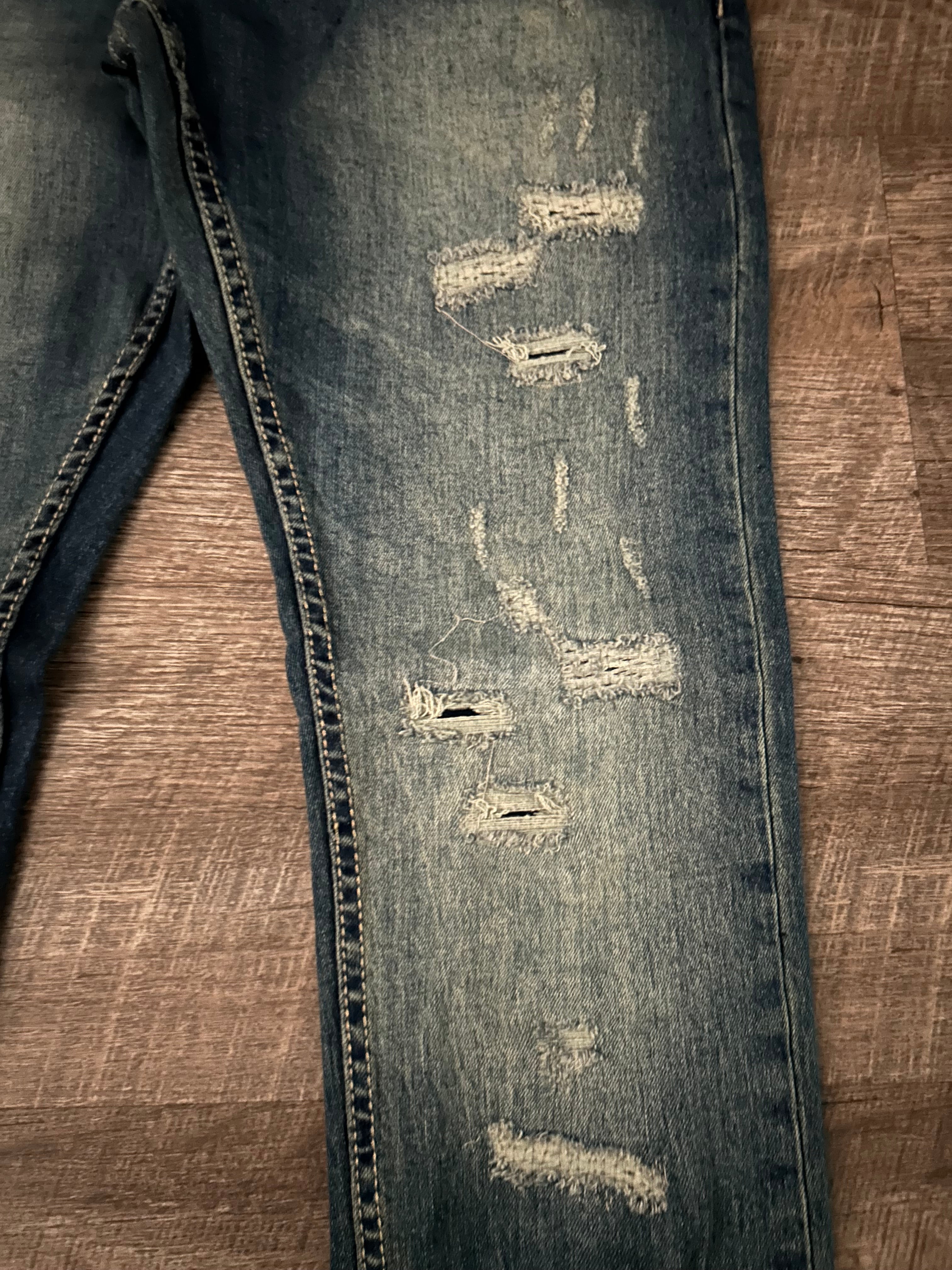 Light Wash Skinny Jeans