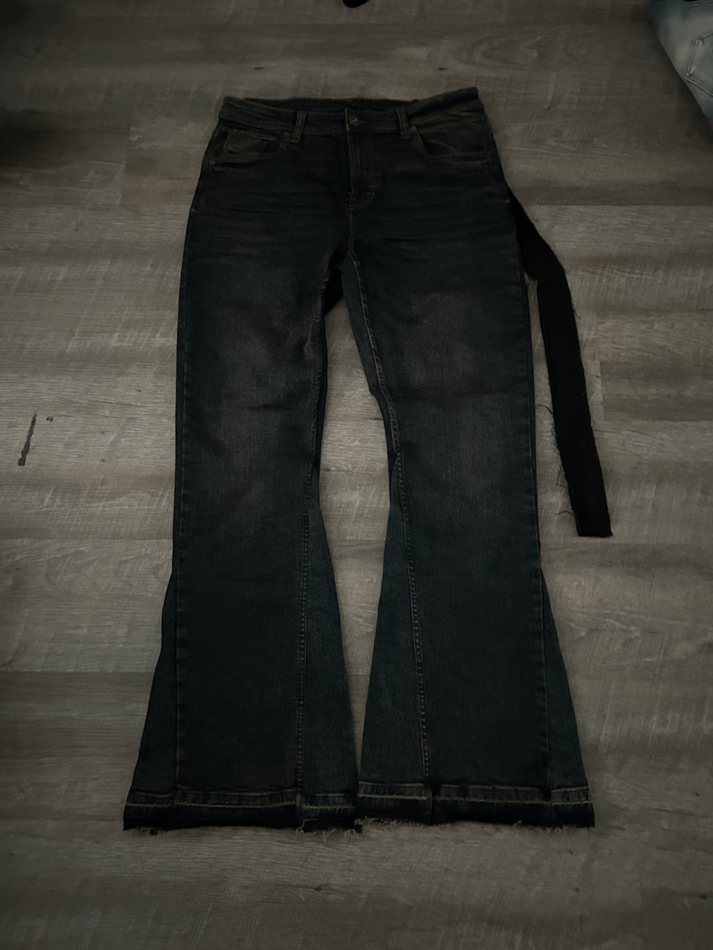 Dark Mud-Wash Flared Jeans